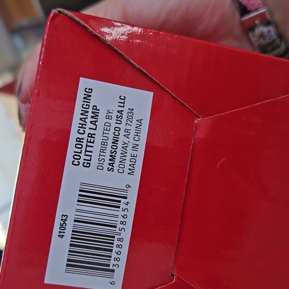 Brand new never used battery operated silver glitter, lava lamp - Picture 4 of 4